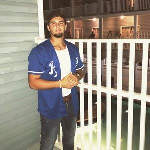 Meet your Posher, Anthony